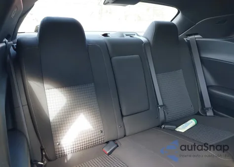 2023 Dodge Challenger R/T из США, поврежденный, VIN 2C3CDZBT8PH614768